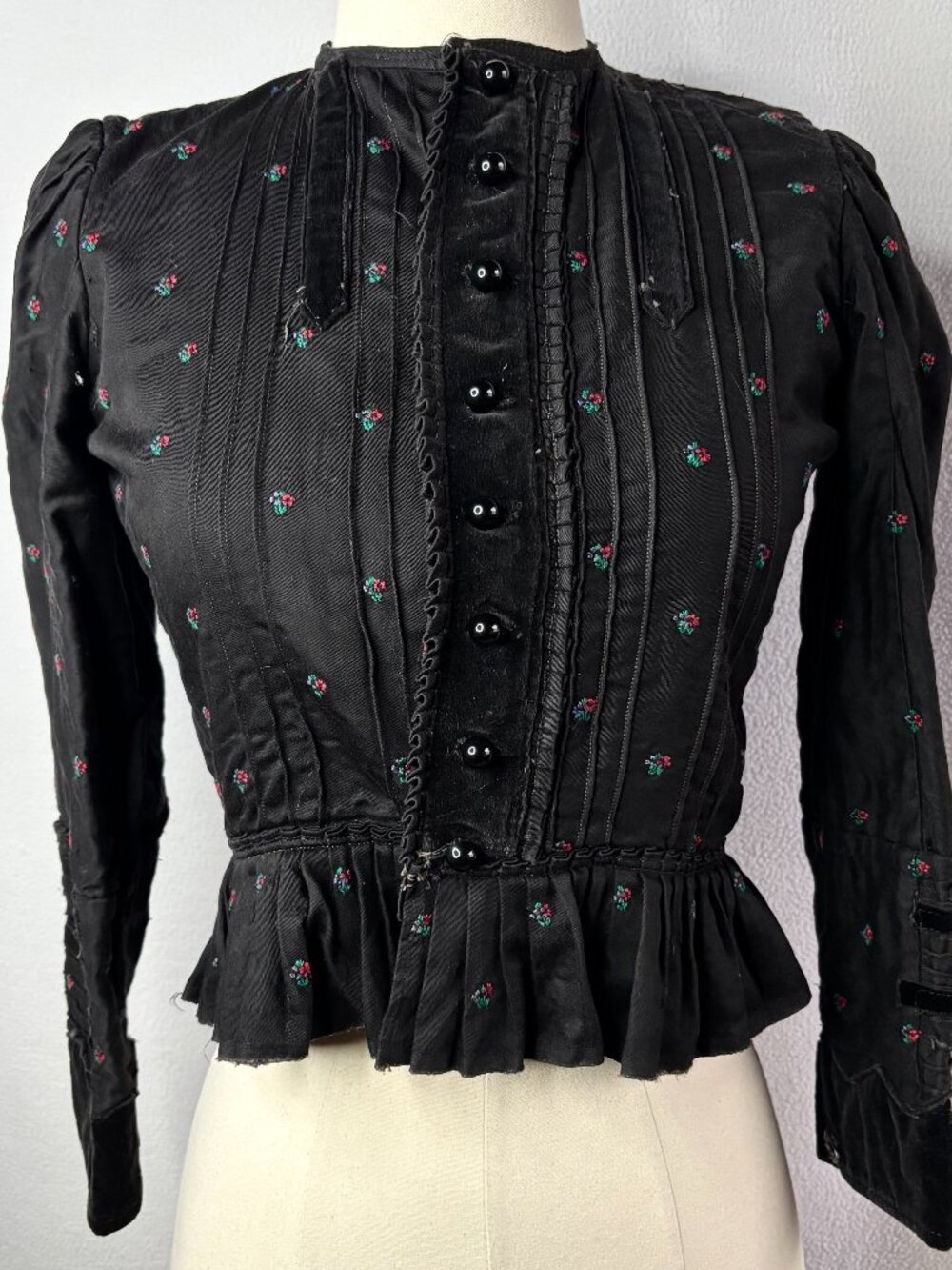 Szeki Hungarian Transylvanian Handmade Embroidered Folk Jacket XS
